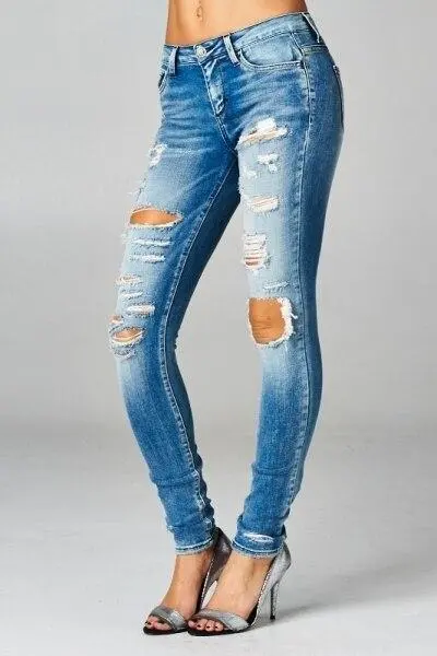 Ripped and Distressed Skinny Jeans Trends